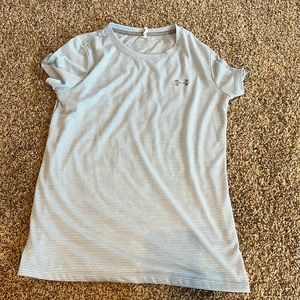 Underarmour short sleeve top